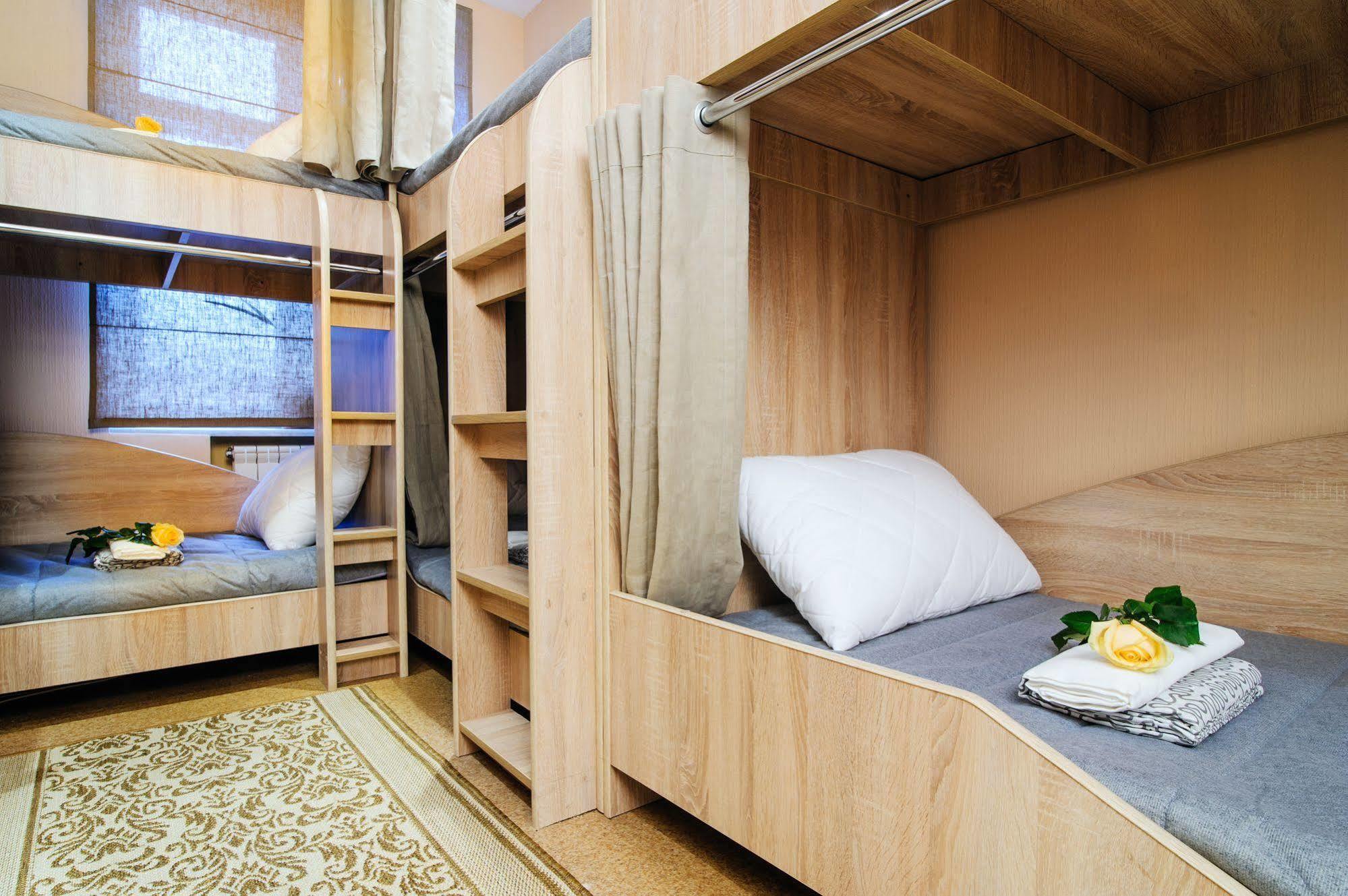 Hostel Platskart Мінськ Екстер'єр фото